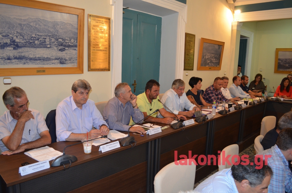 &Pi;&alpha;&rho;&epsilon;&lambda;&theta;ό&nu; &omicron; &Sigma;&tau;. &Alpha;&rho;&gamma;&epsilon;&iota;&tau;ά&kappa;&omicron;&sigmaf; &gamma;&iota;&alpha; &tau;&omicron;&nu; &Phi;&Omicron;&Delta;&Sigma;&Alpha; &Pi;&epsilon;&lambda;&omicron;&pi;&omicron;&nu;&nu;ή&sigma;&omicron;&upsilon;