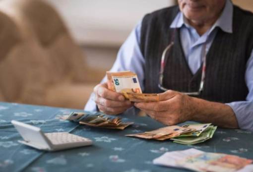 Συντάξεις: 6 στους 10 συνταξιούχους λαμβάνουν κάτω από 1.000 ευρώ