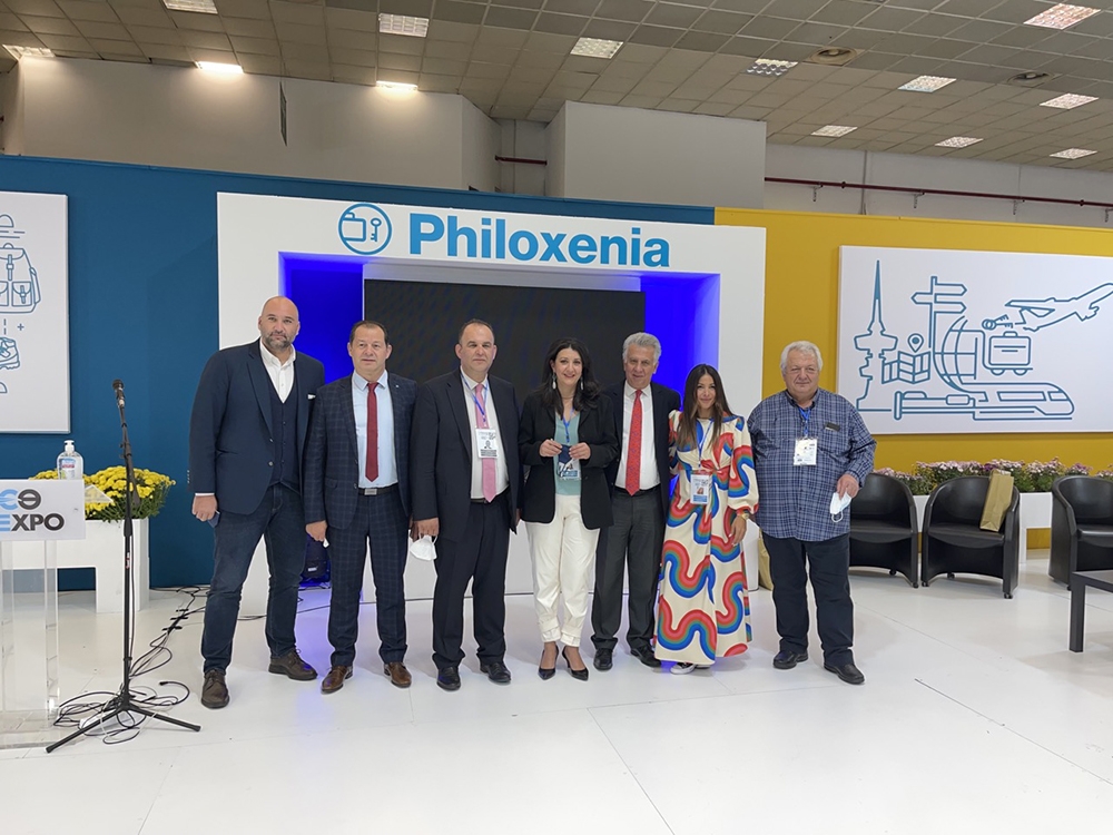 &Iota;&sigma;&chi;&upsilon;&rho;ό &laquo;&alpha;&pi;&omicron;&tau;ύ&pi;&omega;&mu;&alpha;&raquo; &tau;&eta;&sigmaf; &Pi;&epsilon;&lambda;&omicron;&pi;&omicron;&nu;&nu;ή&sigma;&omicron;&upsilon; &sigma;&tau;&eta;&nu; 36&eta; Έ&kappa;&theta;&epsilon;&sigma;&eta; &laquo;Philoxenia&raquo; (&Phi;&Omega;&Tau;&Omicron;)