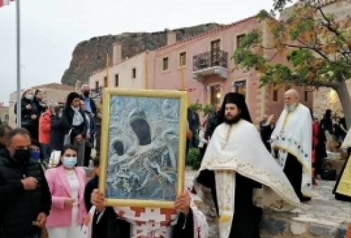 «Χαίρε Χρυσαφίτισσα Μαριάμ, της Μονεμβασίας...»