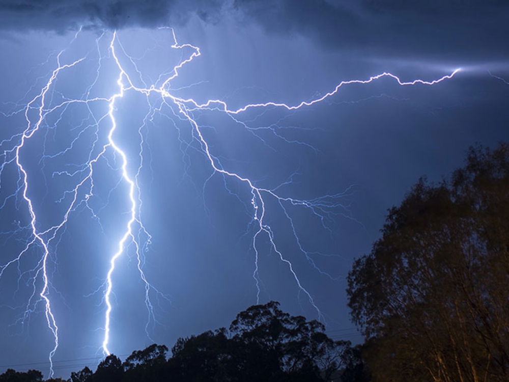 &Alpha;&gamma;&rho;&iota;&epsilon;ύ&epsilon;&iota; &omicron; &kappa;&alpha;&iota;&rho;ό&sigmaf; &mu;&epsilon; &iota;&sigma;&chi;&upsilon;&rho;έ&sigmaf; &beta;&rho;&omicron;&chi;έ&sigmaf; &kappa;&alpha;&iota; &kappa;&alpha;&tau;&alpha;&iota;&gamma;ί&delta;&epsilon;&sigmaf;