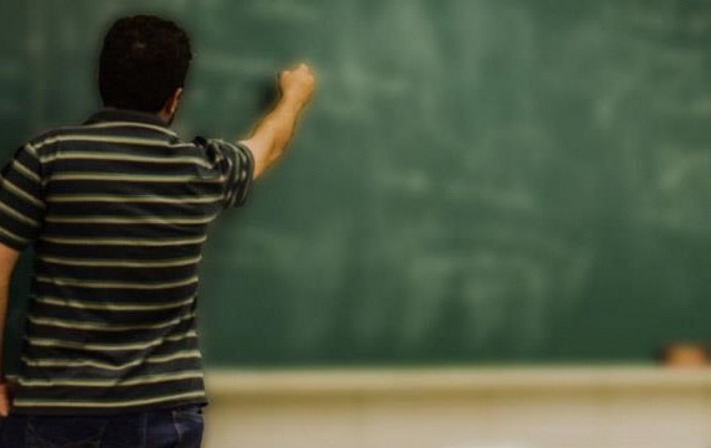 &Delta;. &Sigma;&pi;ά&rho;&tau;&eta;&sigmaf; &gamma;&iota;&alpha; &kappa;&alpha;&kappa;&omicron;&kappa;&alpha;&iota;&rho;ί&alpha;: &laquo;&Kappa;&rho;ί&theta;&eta;&kappa;&epsilon; ό&tau;&iota; &tau;&alpha; &sigma;&chi;&omicron;&lambda;&epsilon;ί&alpha; &theta;&alpha; &pi;&alpha;&rho;&alpha;&mu;&epsilon;ί&nu;&omicron;&upsilon;&nu; &alpha;&nu;&omicron;&iota;&kappa;&tau;ά&raquo;