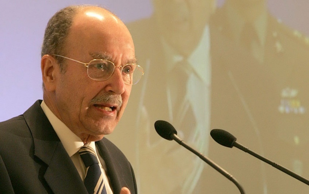 &Kappa;&omega;&sigma;&tau;ή&sigmaf; &Sigma;&tau;&epsilon;&phi;&alpha;&nu;ό&pi;&omicron;&upsilon;&lambda;&omicron;&sigmaf;. &Tau;ό&tau;&epsilon; &kappa;&alpha;&iota; &tau;ώ&rho;&alpha;...