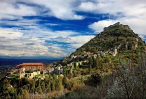 Μυστήρια και δρώμενα στον βυζαντινό Μυστρά;