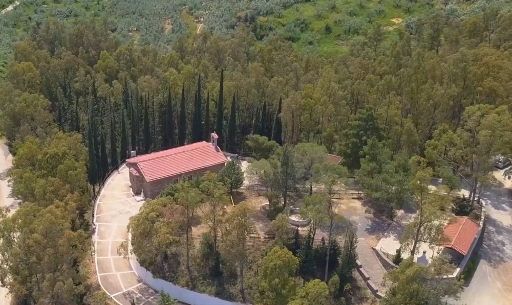 &Kappa;&alpha;&iota; &phi;έ&tau;&omicron;&sigmaf; &tau;&omicron; &phi;&iota;&lambda;&alpha;&nu;&theta;&rho;&omega;&pi;&iota;&kappa;ό &tau;&sigma;ά&iota; &tau;&eta;&sigmaf; &Epsilon;&nu;&omicron;&rho;ί&alpha;&sigmaf; &Kappa;&omicron;&kappa;&kappa;&iota;&nu;ό&rho;&alpha;&chi;&eta;&sigmaf;