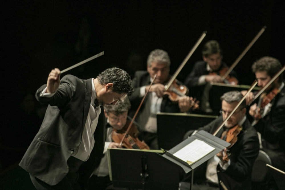 &Omicron;&iota; &Mu;&omicron;&upsilon;&sigma;&iota;&kappa;&omicron;ί &tau;&eta;&sigmaf; &Kappa;&alpha;&mu;&epsilon;&rho;ά&tau;&alpha;&sigmaf; &upsilon;&pi;&omicron;&delta;έ&chi;&omicron;&nu;&tau;&alpha;&iota; &tau;&omicron; &nu;έ&omicron; έ&tau;&omicron;&sigmaf; &mu;&epsilon; &tau;&eta; &laquo;&Mu;&omicron;&upsilon;&sigma;&iota;&kappa;ή &tau;&omega;&nu; &Nu;&epsilon;&rho;ώ&nu;&raquo;