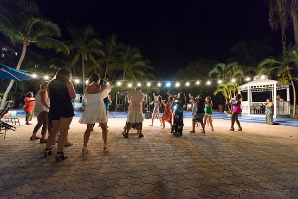 Noches de Cuba are Back!