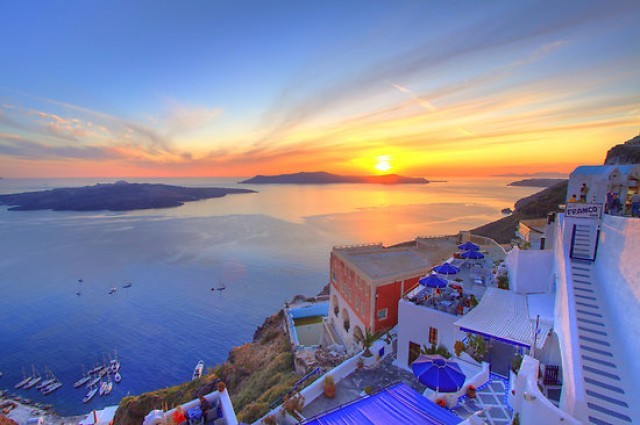 &Tau;rivago: 10 &epsilon;&lambda;&lambda;&eta;&nu;&iota;&kappa;ά &nu;&eta;&sigma;&iota;ά &sigma;&tau;&alpha; &delta;&eta;&mu;&omicron;&phi;&iota;&lambda;έ&sigma;&tau;&epsilon;&rho;&alpha; &tau;&eta;&sigmaf; &Mu;&epsilon;&sigma;&omicron;&gamma;&epsilon;ί&omicron;&upsilon;