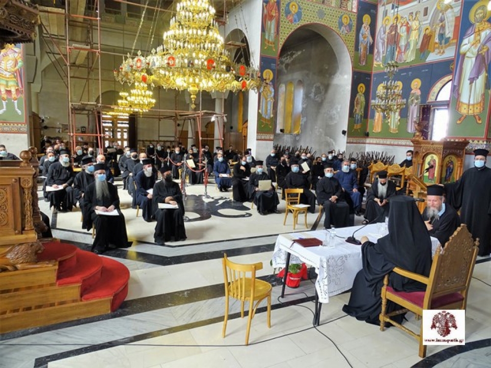 &Tau;&omicron; &iota;&epsilon;&rho;&alpha;&tau;&iota;&kappa;ό ή&theta;&omicron;&sigmaf; &kappa;&alpha;&iota; &eta; &epsilon;&kappa;&kappa;&lambda;&eta;&sigma;&iota;&alpha;&sigma;&tau;&iota;&kappa;ή &epsilon;&nu;ό&tau;&eta;&tau;&alpha;