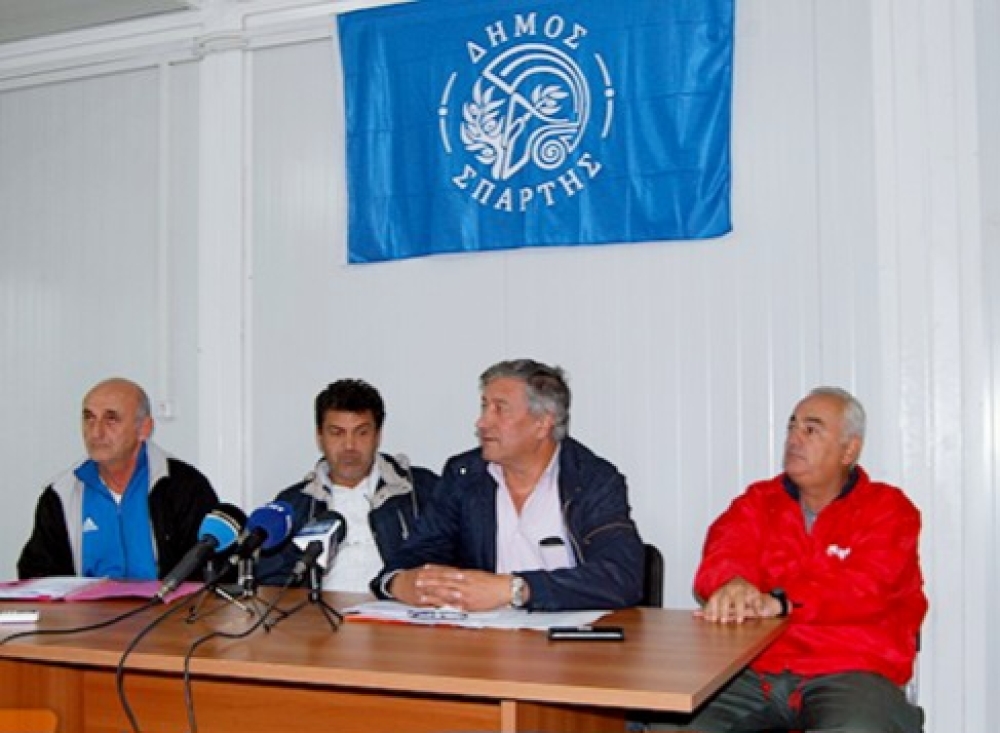 &Beta;&alpha;&gamma;&gamma;έ&lambda;&eta;&sigmaf; &Beta;&alpha;&lambda;&iota;ώ&tau;&eta;&sigmaf;: &laquo;&Eta; &Sigma;&pi;ά&rho;&tau;&eta; &theta;&alpha; &pi;ά&epsilon;&iota; &mu;&pi;&rho;&omicron;&sigma;&tau;ά &mu;&epsilon; &sigma;&upsilon;&nu;έ&chi;&epsilon;&iota;&alpha;, ό&chi;&iota; &mu;&epsilon; &mu;&eta;&delta;&epsilon;&nu;&iota;&sigma;&mu;ό&raquo;