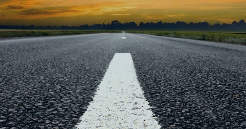 Έ&rho;&epsilon;&upsilon;&nu;&alpha;: &Eta; ά&sigma;&phi;&alpha;&lambda;&tau;&omicron;&sigmaf; &epsilon;&kappa;&pi;έ&mu;&pi;&epsilon;&iota; &rho;ύ&pi;&omicron;&upsilon;&sigmaf; &kappa;&alpha;&iota; &epsilon;&pi;&iota;&beta;&alpha;&rho;ύ&nu;&epsilon;&iota; &tau;&eta;&nu; &alpha;&tau;&mu;ό&sigma;&phi;&alpha;&iota;&rho;&alpha;