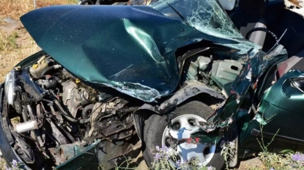 &Tau;&rho;&epsilon;&iota;&sigmaf; &nu;&epsilon;&kappa;&rho;&omicron;ί &kappa;&alpha;&iota; &epsilon;&nu;&nu;έ&alpha; &tau;&rho;&alpha;&upsilon;&mu;&alpha;&tau;ί&epsilon;&sigmaf;  &sigma;&tau;&omicron;&upsilon;&sigmaf; &delta;&rho;ό&mu;&omicron;&upsilon;&sigmaf; &tau;&eta;&sigmaf; &Pi;&epsilon;&lambda;&omicron;&pi;&omicron;&nu;&nu;ή&sigma;&omicron;&upsilon;