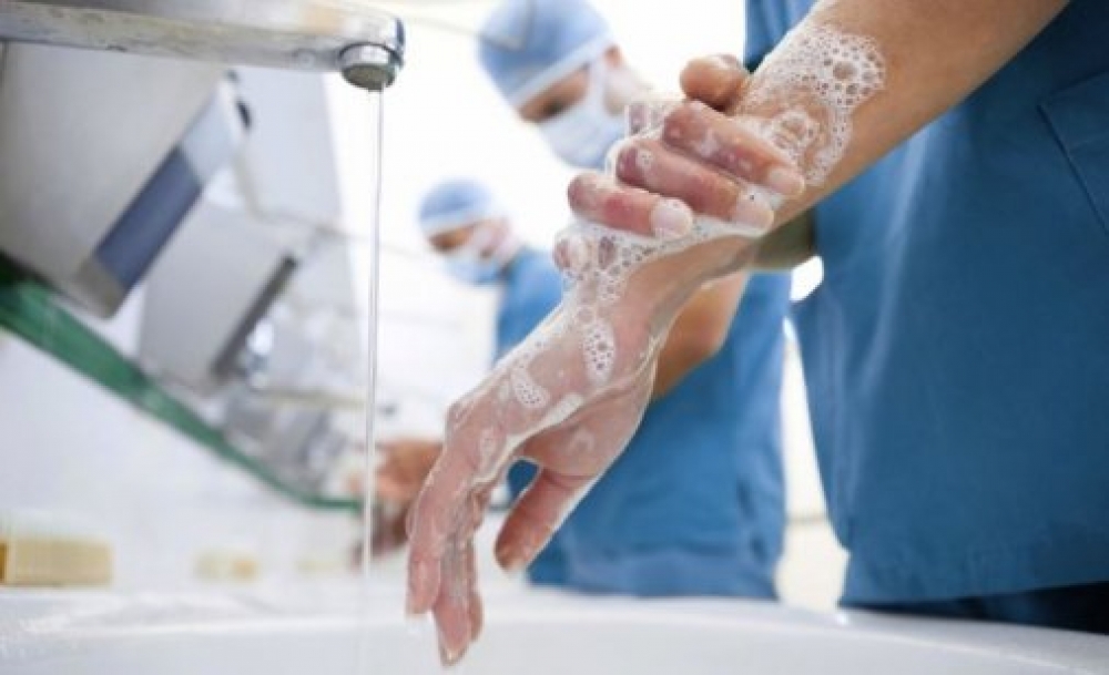 &Nu;&omicron;&sigma;&omicron;&kappa;&omicron;&mu;&epsilon;&iota;&alpha;&kappa;έ&sigmaf; &lambda;&omicron;&iota;&mu;ώ&xi;&epsilon;&iota;&sigmaf;: &Mu;ό&nu;&omicron; &tau;&omicron; 7% &tau;&omega;&nu; &upsilon;&gamma;&epsilon;&iota;&omicron;&nu;&omicron;&mu;&iota;&kappa;ώ&nu; &pi;&lambda;έ&nu;&epsilon;&iota; &sigma;&omega;&sigma;&tau;ά &tau;&alpha; &chi;έ&rho;&iota;&alpha; &tau;&omicron;&upsilon;