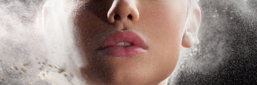 &Eta; &kappa;ί&nu;&eta;&sigma;&eta; &mu;&alpha;&tau; &pi;&omicron;&upsilon; &theta;&alpha; &sigma;&omicron;&upsilon; &chi;&alpha;&rho;ί&sigma;&epsilon;&iota; extra &delta;&rho;&omicron;&sigma;&iota;ά