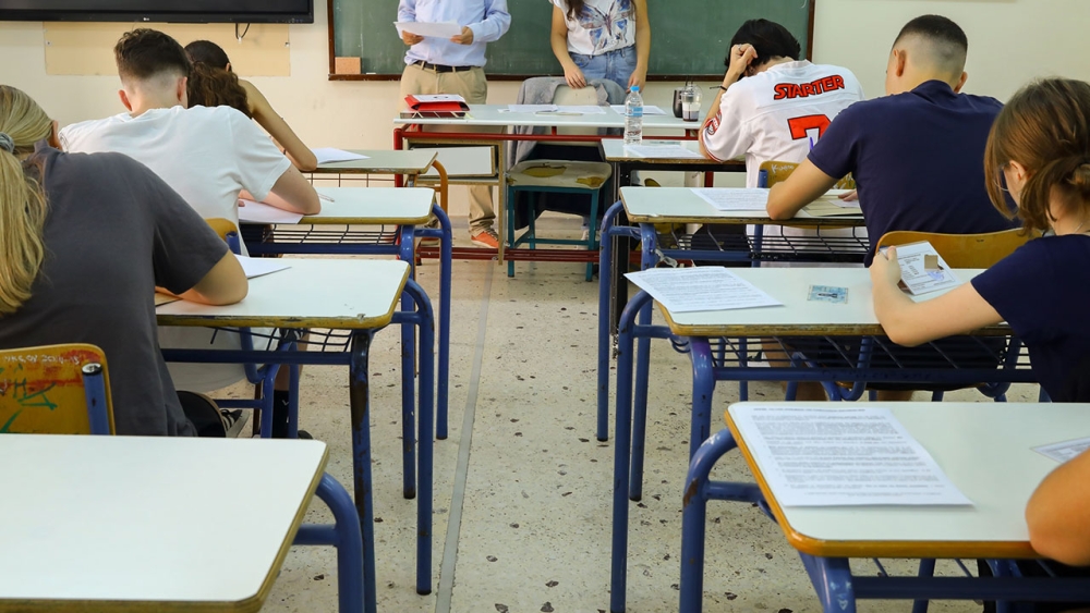 &Pi;&alpha;&nu;&epsilon;&lambda;&lambda;ή&nu;&iota;&epsilon;&sigmaf;: &Tau;&alpha; &Tau;&mu;ή&mu;&alpha;&tau;&alpha; &mu;&epsilon; &tau;&eta; &mu;&epsilon;&gamma;&alpha;&lambda;ύ&tau;&epsilon;&rho;&eta; ά&nu;&omicron;&delta;&omicron; &tau;&omega;&nu; &beta;ά&sigma;&epsilon;&omega;&nu;