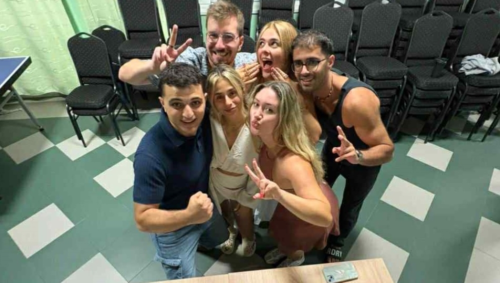 Έ&lambda;&lambda;&eta;&nu;&epsilon;&sigmaf; &nu;έ&omicron;&iota; &laquo;&xi;&epsilon;&kappa;&lambda;&epsilon;ί&delta;&omega;&sigma;&alpha;&nu; &tau;&iota;&sigmaf; &delta;&upsilon;&nu;&alpha;&tau;ό&tau;&eta;&tau;έ&sigmaf; &tau;&omicron;&upsilon;&sigmaf;&raquo; &sigma;&epsilon; &mu;&iota;&alpha; &alpha;&nu;&epsilon;&pi;&alpha;&nu;ά&lambda;&eta;&pi;&tau;&eta; &delta;&rho;ά&sigma;&eta; &sigma;&tau;&eta;&nu; &Kappa;&rho;&omicron;&alpha;&tau;ί&alpha;