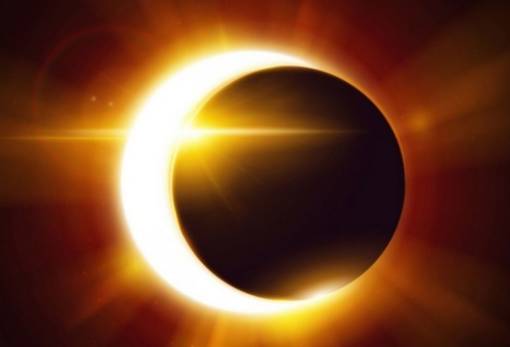 Εκλείψεις, υπερπανσέληνοι και βροχές μετεωριτών: Τι μας επιφυλάσσει το 2025 στους ουρανούς