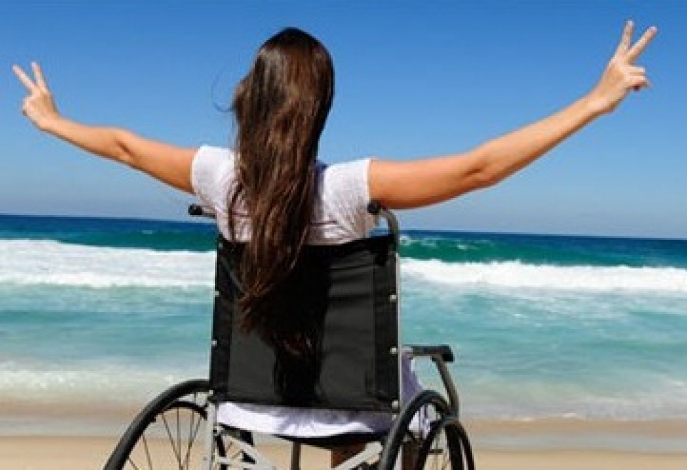 &laquo;&Tau;&omicron;&upsilon;&rho;&iota;&sigma;&mu;ό&sigmaf; &gamma;&iota;&alpha; Ό&lambda;&omicron;&upsilon;&sigmaf;: Έ&nu;&alpha; &alpha;&nu;&epsilon;&kappa;&mu;&epsilon;&tau;ά&lambda;&lambda;&epsilon;&upsilon;&tau;&omicron; &tau;&omicron;&upsilon;&rho;&iota;&sigma;&tau;&iota;&kappa;ό &pi;&rho;&omicron;ϊό&nu;&raquo;