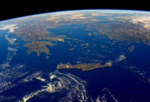 Όταν κοιτάς από ψηλά μοιάζει η… Πελοπόννησος με ζωγραφιά