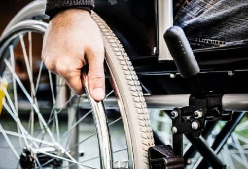 Νέα ψηφιακή πλατφόρμα για ΑμεΑ από τον ΟΑΕΔ