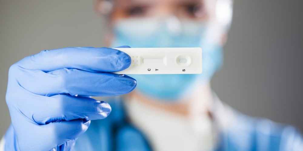 &Tau;&iota; έ&delta;&epsilon;&iota;&xi;&alpha;&nu; &tau;&alpha; rapid test &sigma;&tau;&omicron; &Kappa;&Alpha;&Pi;&Eta; &Sigma;&pi;ά&rho;&tau;&eta;&sigmaf;