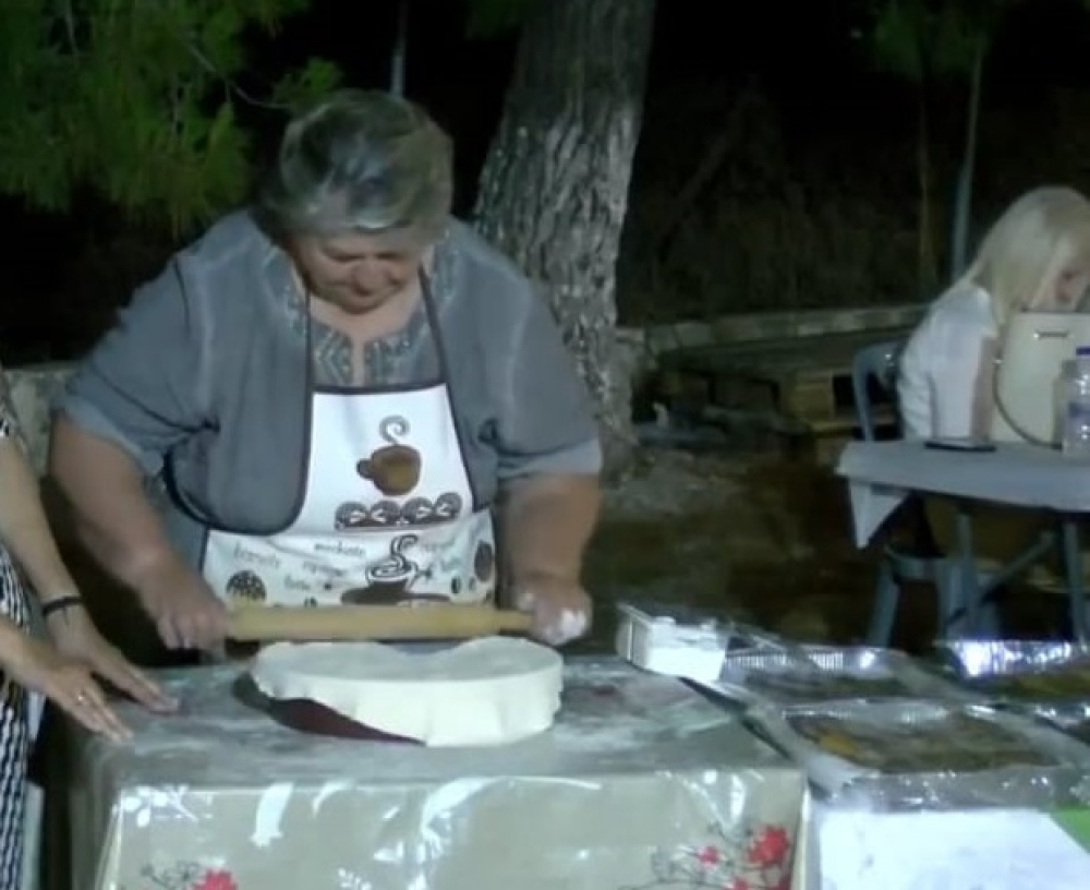 &Eta; &laquo;&Gamma;&iota;&omicron;&rho;&tau;ή &Pi;ί&tau;&alpha;&sigmaf;&raquo; &epsilon;&pi;&iota;&sigma;&tau;&rho;έ&phi;&epsilon;&iota; &gamma;&iota;&alpha; 2&eta; &chi;&rho;&omicron;&nu;&iota;ά &sigma;&tau;&omicron;&nu; Ά&gamma;&iota;&omicron; &Delta;&eta;&mu;ή&tau;&rho;&iota;&omicron; &Zeta;ά&rho;&alpha;&kappa;&omicron;&sigmaf;