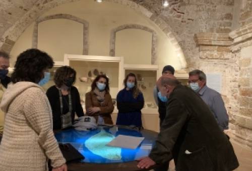 Εγκατάσταση τελεφερίκ για την άνω πόλη του Κάστρου της Μονεμβασιάς