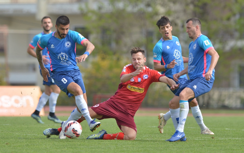 &Epsilon;ί&chi;&epsilon; &upsilon;&pi;&epsilon;&rho;&omicron;&chi;ή &alpha;&lambda;&lambda;ά έ(&Chi;)&alpha;&sigma;&epsilon; &tau;&eta; &nu;ί&kappa;&eta; &mu;&epsilon; &tau;&alpha; &Chi;&alpha;&nu;&iota;ά &omicron; &Alpha;&sigma;&tau;έ&rho;&alpha;&sigmaf; &Beta;&lambda;&alpha;&chi;&iota;ώ&tau;&eta; (&Phi;&Omega;&Tau;&Omicron;)