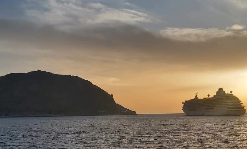 &laquo;Έ&pi;&iota;&alpha;&sigma;&epsilon;&raquo; &Mu;&omicron;&nu;&epsilon;&mu;&beta;&alpha;&sigma;&iota;ά &tau;&omicron; &pi;&rho;ώ&tau;&omicron; &kappa;&rho;&omicron;&upsilon;&alpha;&zeta;&iota;&epsilon;&rho;ό&pi;&lambda;&omicron;&iota;&omicron; &tau;&eta;&sigmaf; &sigma;&epsilon;&zeta;ό&nu;