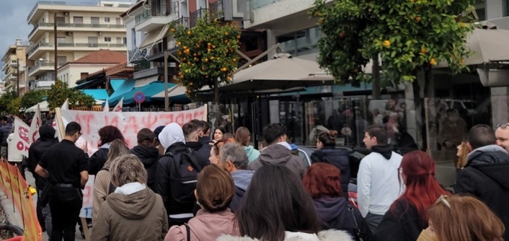 &Pi;&alpha;&nu;&epsilon;&lambda;&lambda;&alpha;&delta;&iota;&kappa;ή &alpha;&pi;&epsilon;&rho;&gamma;ί&alpha; 1&eta;&sigmaf; &Omicron;&kappa;&tau;&omega;&beta;&rho;ί&omicron;&upsilon;: &Delta;&iota;&pi;&lambda;ή &kappa;&iota;&nu;&eta;&tau;&omicron;&pi;&omicron;ί&eta;&sigma;&eta; &sigma;&tau;&eta; &Lambda;&alpha;&kappa;&omega;&nu;ί&alpha;