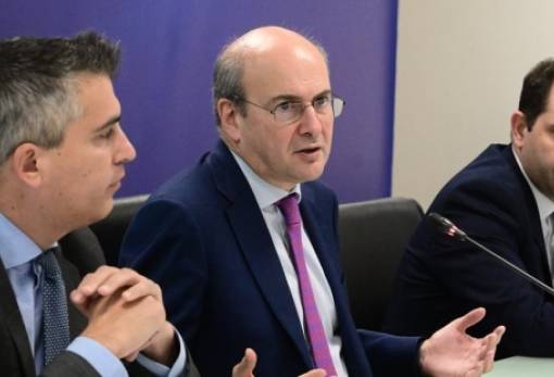 Φορολογικό νομοσχέδιο: Τέλος στις παρατάσεις για την υποβολή των δηλώσεων