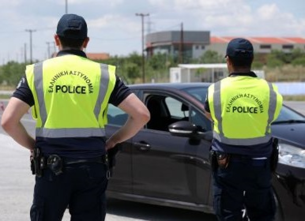 &Mu;&pi;&lambda;ό&kappa;&omicron; &sigma;&tau;&eta;&nu; &Epsilon;&Omicron; &sigma;&epsilon; &mu;&epsilon;&tau;&alpha;&phi;&omicron;&rho;ά &pi;&alpha;&rho;ά&nu;&omicron;&mu;&omega;&nu; &mu;&epsilon;&tau;&alpha;&nu;&alpha;&sigma;&tau;ώ&nu; &pi;&rho;&omicron;&sigmaf; &Lambda;&alpha;&kappa;&omega;&nu;ί&alpha;