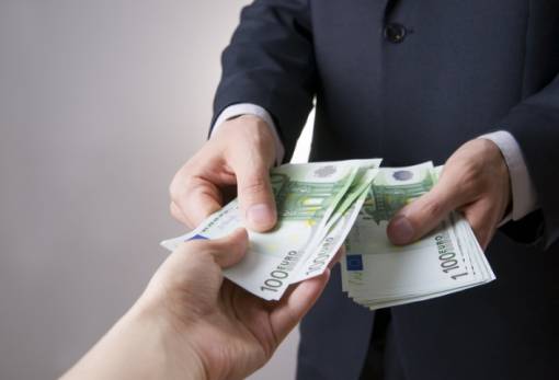 Επιθεώρηση Εργασίας: 1.968 εργαζόμενοι έλαβαν το δώρο Χριστουγέννων μετά από παρέμβαση