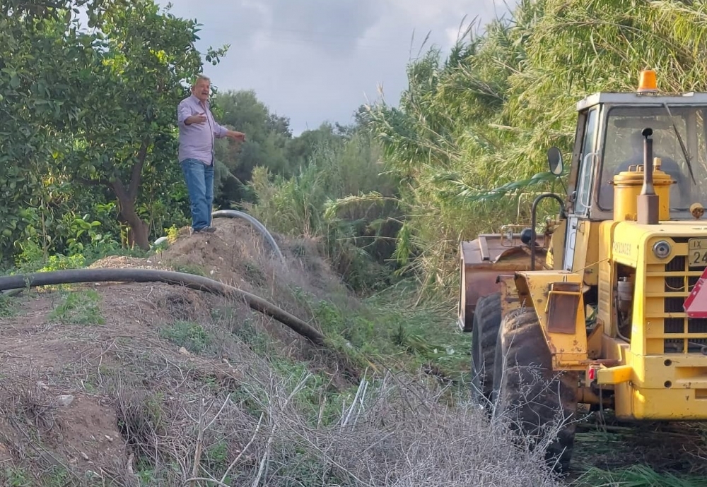 &Sigma;ύ&mu;&pi;&nu;&omicron;&iota;&alpha; &kappa;&alpha;&iota; &sigma;&upsilon;&nu;&epsilon;&rho;&gamma;&alpha;&sigma;ί&alpha; &mu;&epsilon; &omicron;&rho;&alpha;&tau;ά &alpha;&pi;&omicron;&tau;&epsilon;&lambda;έ&sigma;&mu;&alpha;&tau;&alpha;