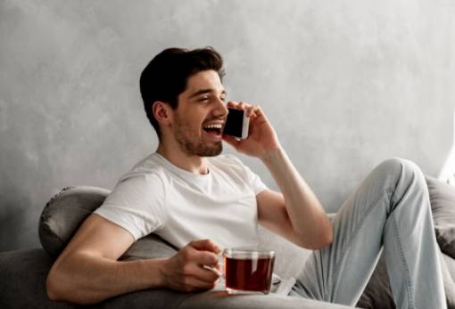 Τελικά πόσο μας βλάπτει η ακτινοβολία που εκπέμπουν τα smartphones;