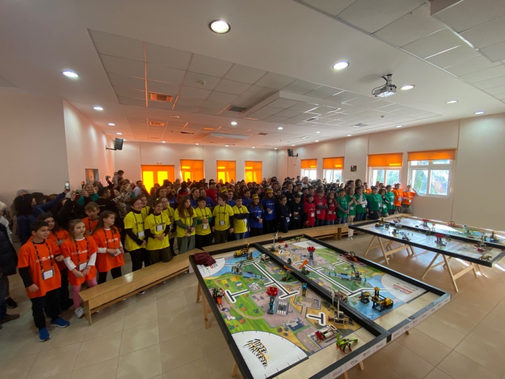 &laquo;&Tau;&omicron; &Sigma;ί&delta;&nu;&epsilon;ϋ &pi;&omicron;&tau;έ &delta;&epsilon; &theta;&alpha; &tau;&omicron; &delta;&omicron;ύ&mu;&epsilon;;&raquo;