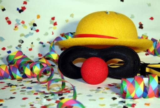 Ξεφάντωμα σε αποκριάτικους ρυθμούς στη Σελλασία