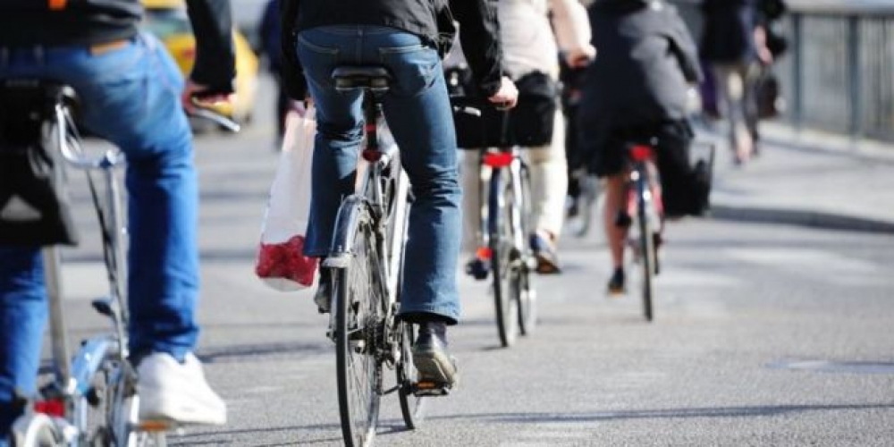 &laquo;&Eta; &zeta;&omega;ή &mu;&omicron;&upsilon; &pi;&omicron;&delta;ή&lambda;&alpha;&tau;&omicron;&raquo;  &alpha;&pi;ό &tau;&eta; &Sigma;&pi;ά&rho;&tau;&eta; &sigma;&tau;&iota;&sigmaf; &Alpha;&mu;ύ&kappa;&lambda;&epsilon;&sigmaf;