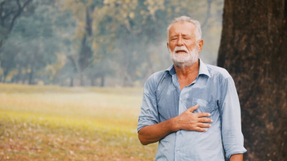 &Kappa;&lambda;&iota;&mu;&alpha;&tau;&iota;&kappa;ή &alpha;&lambda;&lambda;&alpha;&gamma;ή: &Eta; &upsilon;&pi;&epsilon;&rho;&theta;έ&rho;&mu;&alpha;&nu;&sigma;&eta; &laquo;&kappa;&alpha;ί&epsilon;&iota;&raquo; &tau;&omicron;&nu; &epsilon;&gamma;&kappa;έ&phi;&alpha;&lambda;ό &mu;&alpha;&sigmaf;