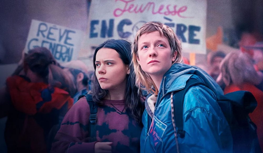 Ό&tau;&alpha;&nu; &omicron;&iota; &lambda;έ&xi;&epsilon;&iota;&sigmaf; &delta;&epsilon;&nu; &alpha;&rho;&kappa;&omicron;ύ&nu;: &Eta; &laquo;&Xi;έ&nu;&eta; &Gamma;&lambda;ώ&sigma;&sigma;&alpha;&raquo; &sigma;&tau;&eta;&nu; &Kappa;&iota;&nu;&eta;&mu;&alpha;&tau;&omicron;&gamma;&rho;&alpha;&phi;&iota;&kappa;ή &Lambda;έ&sigma;&chi;&eta; &laquo;&Rho;ό&delta;&omicron;&nu;&raquo;