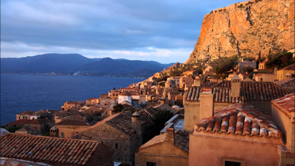 &Eta; &Mu;&omicron;&nu;&epsilon;&mu;&beta;&alpha;&sigma;&iota;ά &sigma;&tau;&omicron;&upsilon;&sigmaf; &delta;&eta;&mu;&omicron;&phi;&iota;&lambda;έ&sigma;&tau;&epsilon;&rho;&omicron;&upsilon;&sigmaf; &pi;&rho;&omicron;&omicron;&rho;&iota;&sigma;&mu;&omicron;ύ&sigmaf; &tau;&eta;&sigmaf; &Pi;&rho;&omega;&tau;&omicron;&mu;&alpha;&gamma;&iota;ά&sigmaf;