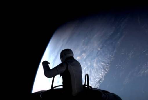 Η SpaceX έγραψε ιστορία με τον πρώτο διαστημικό περίπατο για ιδιώτες