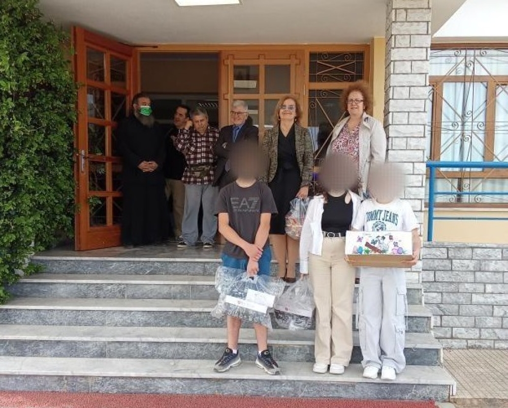 &Pi;&alpha;&sigma;&chi;&alpha;&lambda;&iota;&nu;ή &kappa;ί&nu;&eta;&sigma;&eta; &alpha;&gamma;ά&pi;&eta;&sigmaf; &alpha;&pi;ό &tau;&omicron; 4&omicron; &Gamma;&upsilon;&mu;&nu;ά&sigma;&iota;&omicron; &Sigma;&pi;ά&rho;&tau;&eta;&sigmaf;