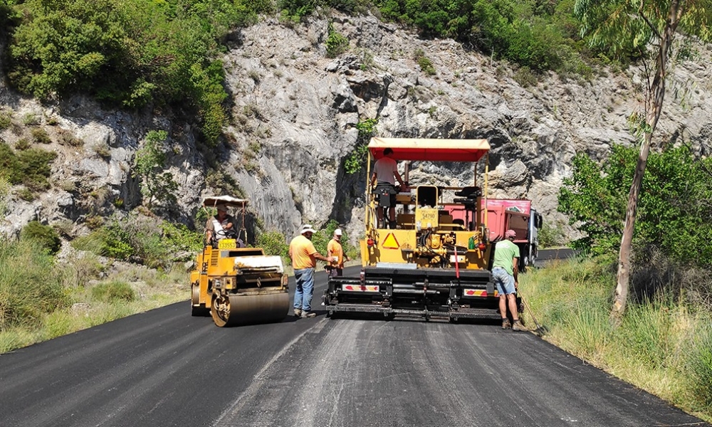 &laquo;&Pi;έ&rho;&alpha;&sigma;&alpha;&nu;&raquo; έ&rho;&gamma;&alpha; ά&nu;&omega; &tau;&omega;&nu;  5 &epsilon;&kappa;. &epsilon;&upsilon;&rho;ώ &sigma;&tau;&eta; &Lambda;&alpha;&kappa;&omega;&nu;ί&alpha;