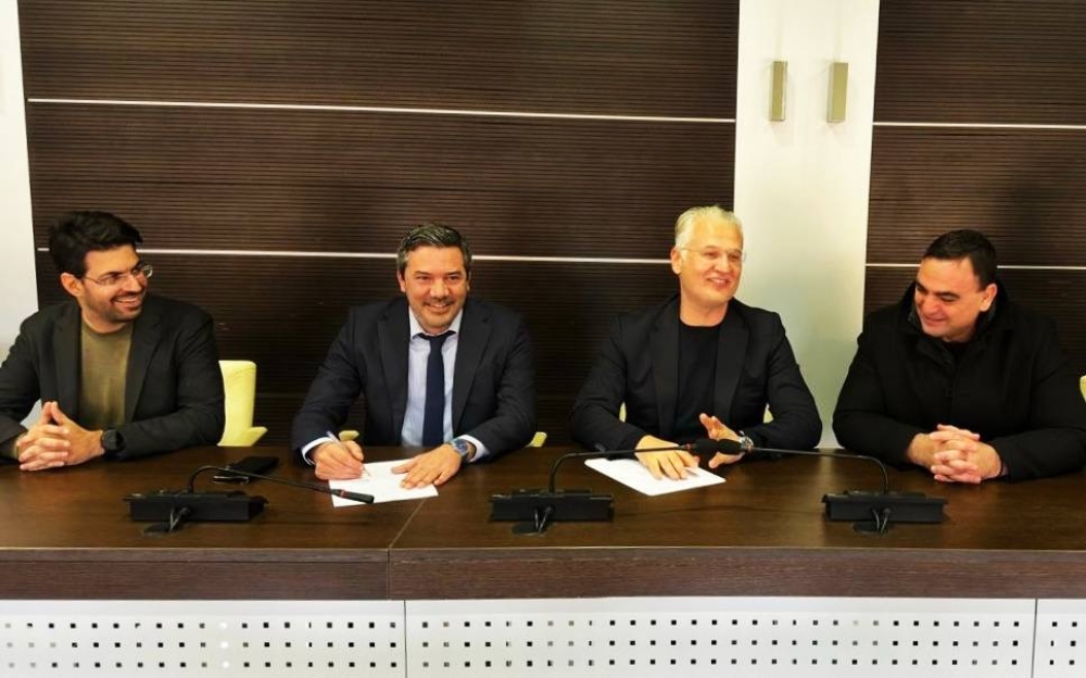 &Delta;&rho;ό&mu;&omicron;&upsilon;&sigmaf; &alpha;&sigma;&phi;ά&lambda;&epsilon;&iota;&alpha;&sigmaf; &kappa;&alpha;&iota; ά&nu;&epsilon;&sigma;&eta;&sigmaf; &alpha;&kappa;&omicron;&lambda;&omicron;&upsilon;&theta;&epsilon;ί &eta; &Epsilon;&lambda;&alpha;&phi;ό&nu;&eta;&sigma;&omicron;&sigmaf;