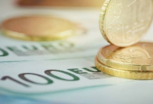 Αγκάθι ο πληθωρισμός, με κύρια εστία τις υπηρεσίες