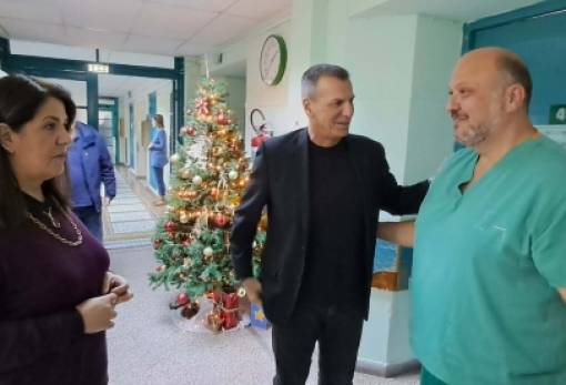 Στο Νοσοκομείο Σπάρτης για ευχές ενόψει νέου έτους ο δήμαρχος Μιχ. Βακαλόπουλος