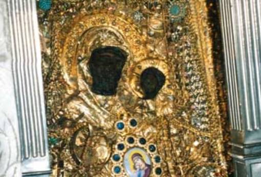 Ο Κοσμάς υποδέχεται τη θαυματουργή εικόνα της Έλωνας