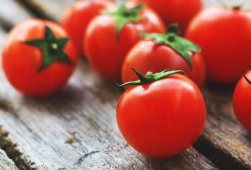 Σαλμονέλα: Συναγερμός για τα κρούσματα από ντοματίνια σε 16 χώρες της Ευρώπης