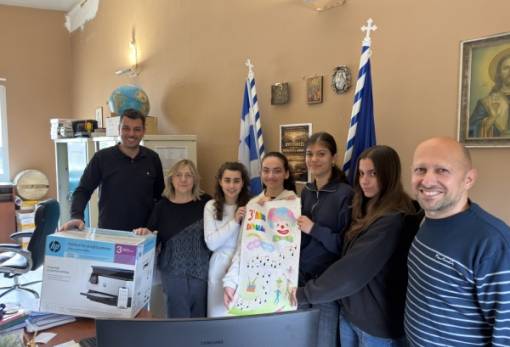 Με δώρο εκτυπωτή βραβεύτηκε το 2ο Γυμνάσιο Σπάρτης για την αφίσα του Καρναβαλιού